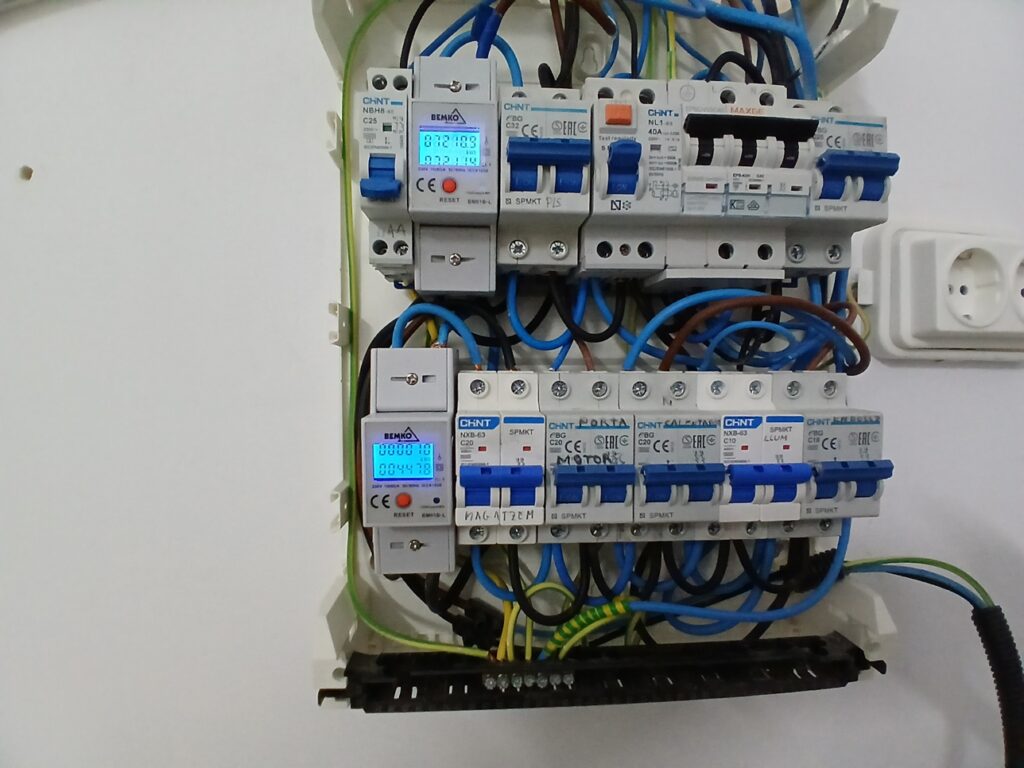 instalacio quadre electric habitatge tortosa